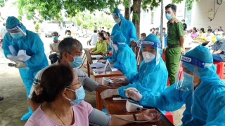 Thầm lặng nơi tuyến đầu chống dịch