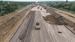 Nguy cơ bán “chui” đất đắp nền tuyến cao tốc Bắc – Nam