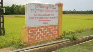 Làng Chăm cổ rục rịch chuyển mình