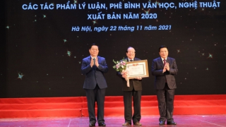 Trao tặng thưởng của Ban Bí thư với các tác phẩm lý luận, phê bình văn học, nghệ thuật