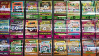 Người phụ nữ Mỹ trúng số lần thứ 3 trong 3 năm