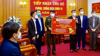 Trao 4.000 sản phẩm Viên thảo mộc hỗ trợ điều trị cho người bệnh ở Bắc Ninh, Bắc Giang