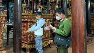 Phòng ngừa trộm cổ vật tại các nhà thờ, đình làng