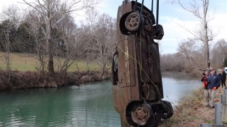 Hoảng hồn thấy hài cốt trong chiếc xe mất tích cách đây 21 năm