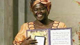 Người phụ nữ da màu đầu tiên được trao giải Nobel hòa bình