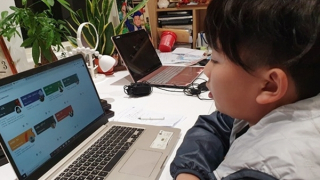 Nỗi đau trực tuyến