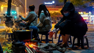 Hà Nội ngày nắng nhẹ, đêm lạnh sâu