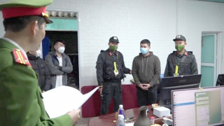 Bắt nhóm lừa đảo gần 5.000 nạn nhân