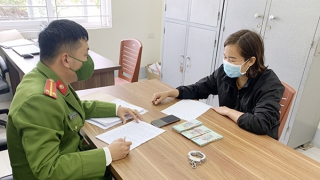 Mất gần nửa tỷ đồng và sốc nặng khi đến thăm "tình trẻ" trên mạng