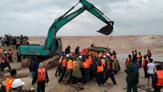 Chuyện những người chuyên trách cứu nạn trên biển