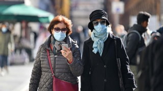 Chủ động ứng phó với biến thể Omicron