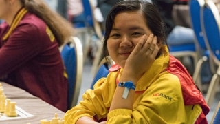 Hai nữ kỳ thủ Việt Nam đoạt huy chương bạc tại giải cờ vua trẻ thế giới