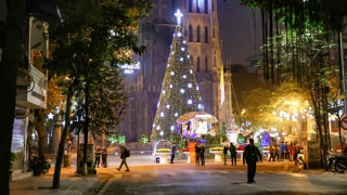 Đảm bảo an toàn giữa “bão dịch” để người dân vui đón Giáng sinh