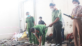 Tiêu hủy gần 2,7 nghìn vũ khí thô sơ, công cụ hỗ trợ