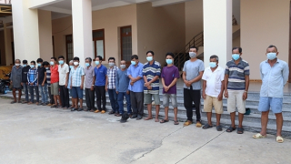 Phá nhiều sòng bạc quy mô lớn giữa dịch bệnh