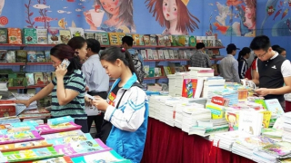 Lãng phí và lạc trọng tâm