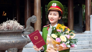 Nữ thủ khoa “kép” chia sẻ kinh nghiệm học tập