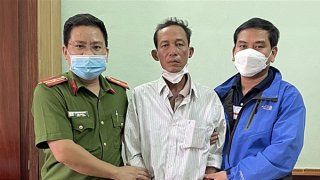 Triệt phá nhiều băng nhóm lừa đảo qua mua bán tài khoản