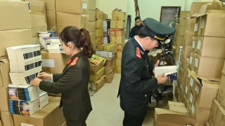 Ghi ở đơn vị 2 năm liên tiếp được tặng “Cờ thi đua của Chính phủ”