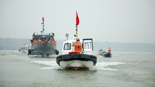 Những người “trấn ải” nơi cửa biển, bến sông