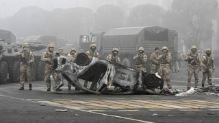 Kazakhstan vì đâu bất ổn?