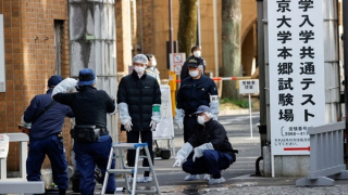 Học sinh 17 tuổi dùng dao tấn công bạn học trước kỳ thi quan trọng