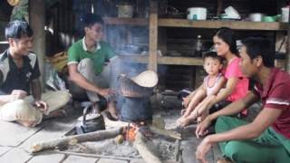 Bếp lửa, người ở đâu