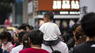 Tỷ lệ sinh tại Trung Quốc thấp nhất từ trước đến nay