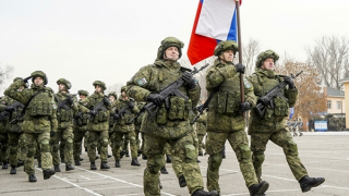 Ánh sáng cuối đường hầm