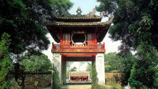 Thăm dò khảo cổ tại di tích quốc gia đặc biệt Văn Miếu - Quốc Tử Giám