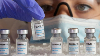 Nhìn lại chặng đường nhân loại sống chung với COVID-19