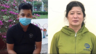 Hai mẹ con đang "sản xuất" tiền giả thì bị "tóm"