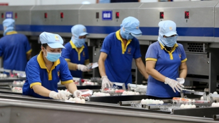 Bài toán giữ chân người lao động sau Tết