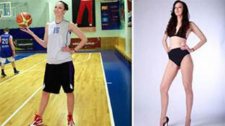 Nữ vận động viên bóng rổ có chiều cao kỷ lục