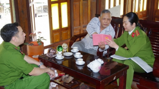 Chuyện về những nữ Công an xã chính quy