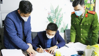 Lật mặt gã kiến trúc sư siêu lừa