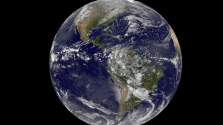 Trái đất đang “già đi” nhanh chóng