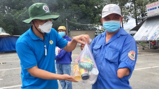 An trú trong yêu thương