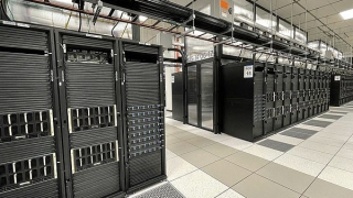 Công ty mẹ của Facebook hé lộ siêu máy tính AI