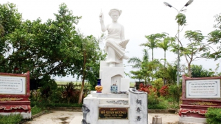 Vì sao thế giới vinh danh "Bà chúa thơ Nôm"?