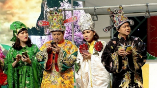 Táo Quân 2022 “điểm tên” bất ổn bất động sản, tiền điện tử…