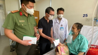 Tết nồng ấm đến với bệnh nhân nặng tại bệnh viện Chợ Rẫy