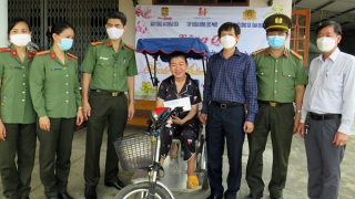 Chương trình “Tết vì người nghèo” đến với người dân Quảng Ngãi