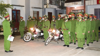 Bình yên đêm giao thừa phố núi Tây Bắc