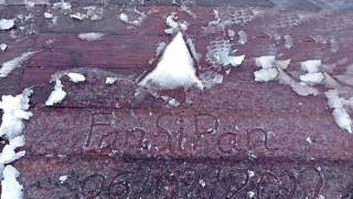 Xuất hiện mưa lẫn tuyết trên đỉnh Fansipan