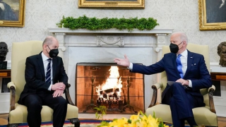 Trấn an đồng minh