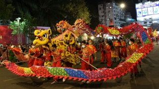 Hàng vạn người Hoa Chợ Lớn tham dự Tết Nguyên Tiêu