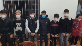 Ghen tuông, nam thanh niên rủ nhóm bạn đến đánh "tình địch" đa chấn thương