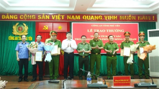 Khen thưởng Công an tỉnh Phú Yên đấu tranh làm rõ hành tung hung thủ giết người