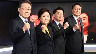 Sức nóng tăng dần trên “đường đua” tới Nhà Xanh